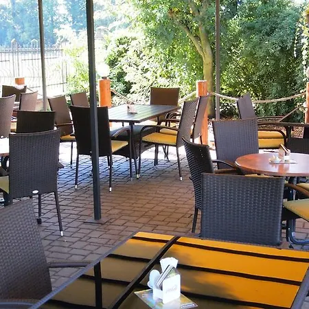 Gæstehus Habermannova 3*